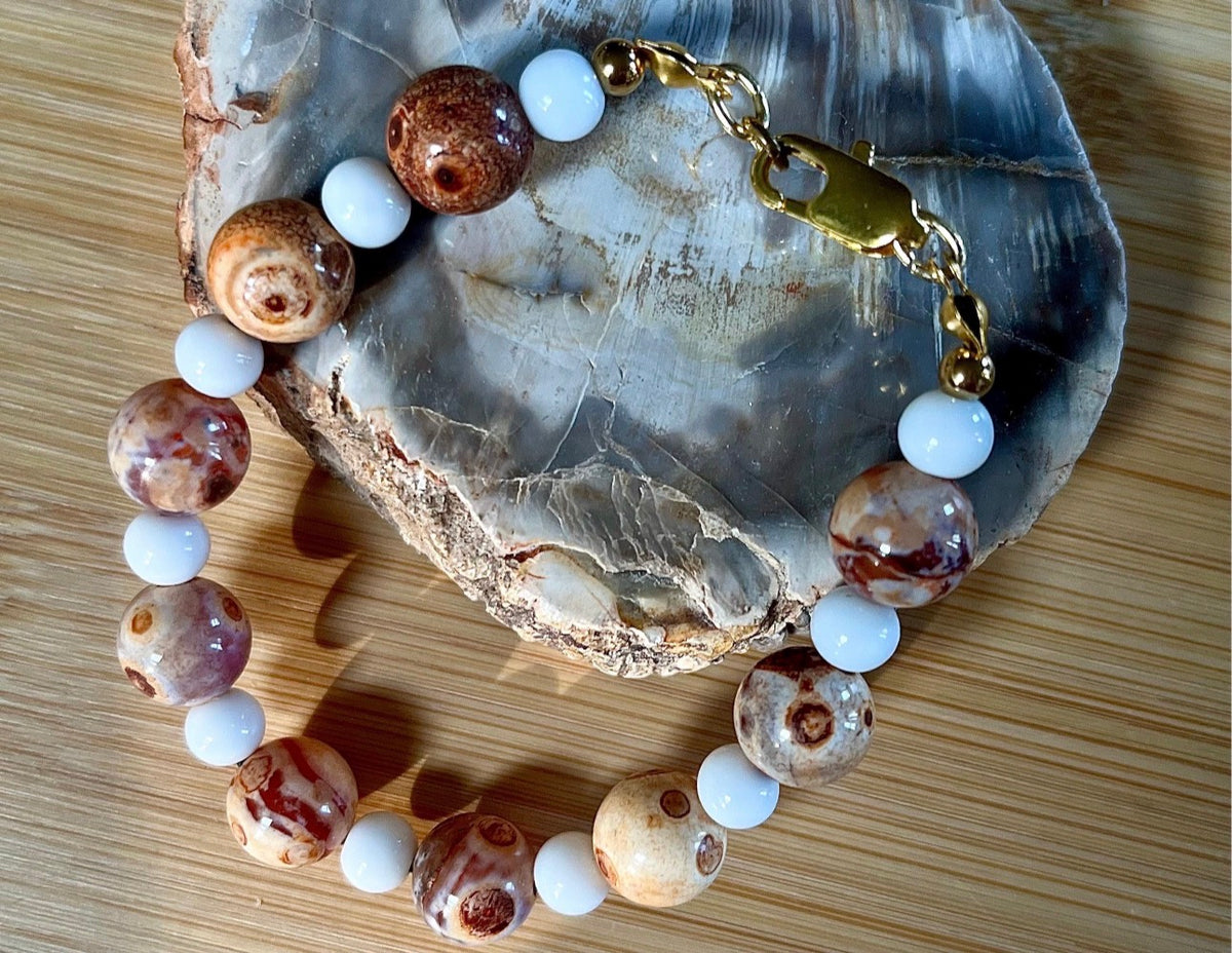 The “Marshmallows and Yams” bracelet joins the Holiday Collection lineup! It’s perfect for autumn and Thanksgiving and Christmas dinners!
