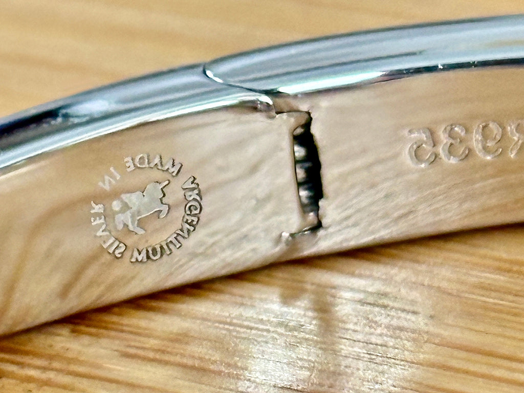 My EXCLUSIVE Moissanite and 935 Argentium silver bracelet! A gorgeous 5.79cttw designer bypass bracelet in *genuine* 935 Argentium silver and 18k gold!