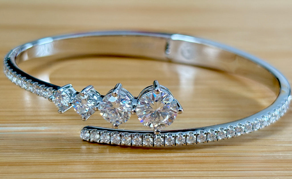 My EXCLUSIVE Moissanite and 935 Argentium silver bracelet! A gorgeous 5.79cttw designer bypass bracelet in *genuine* 935 Argentium silver and 18k gold!
