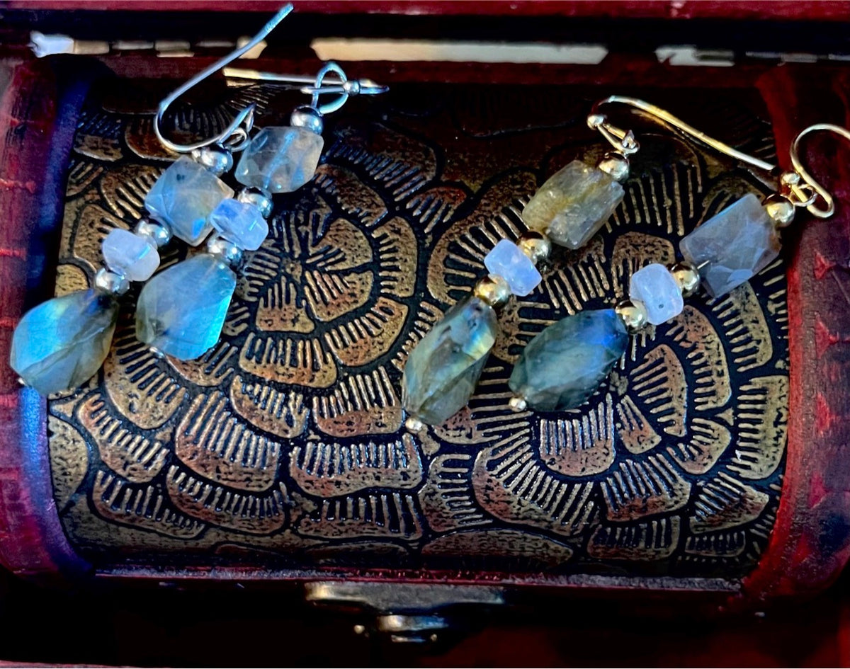 Labradorite and moonstone bracelet and/or earrings. The “Essences of Gemstones” bracelet with hand- faceted “essence” stones! This bracelet literally glows!