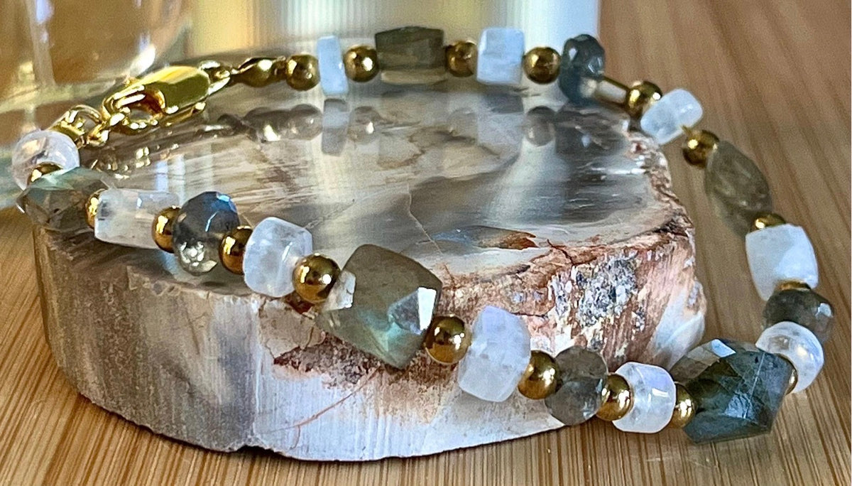 Labradorite and moonstone bracelet and/or earrings. The “Essences of Gemstones” bracelet with hand- faceted “essence” stones! This bracelet literally glows!