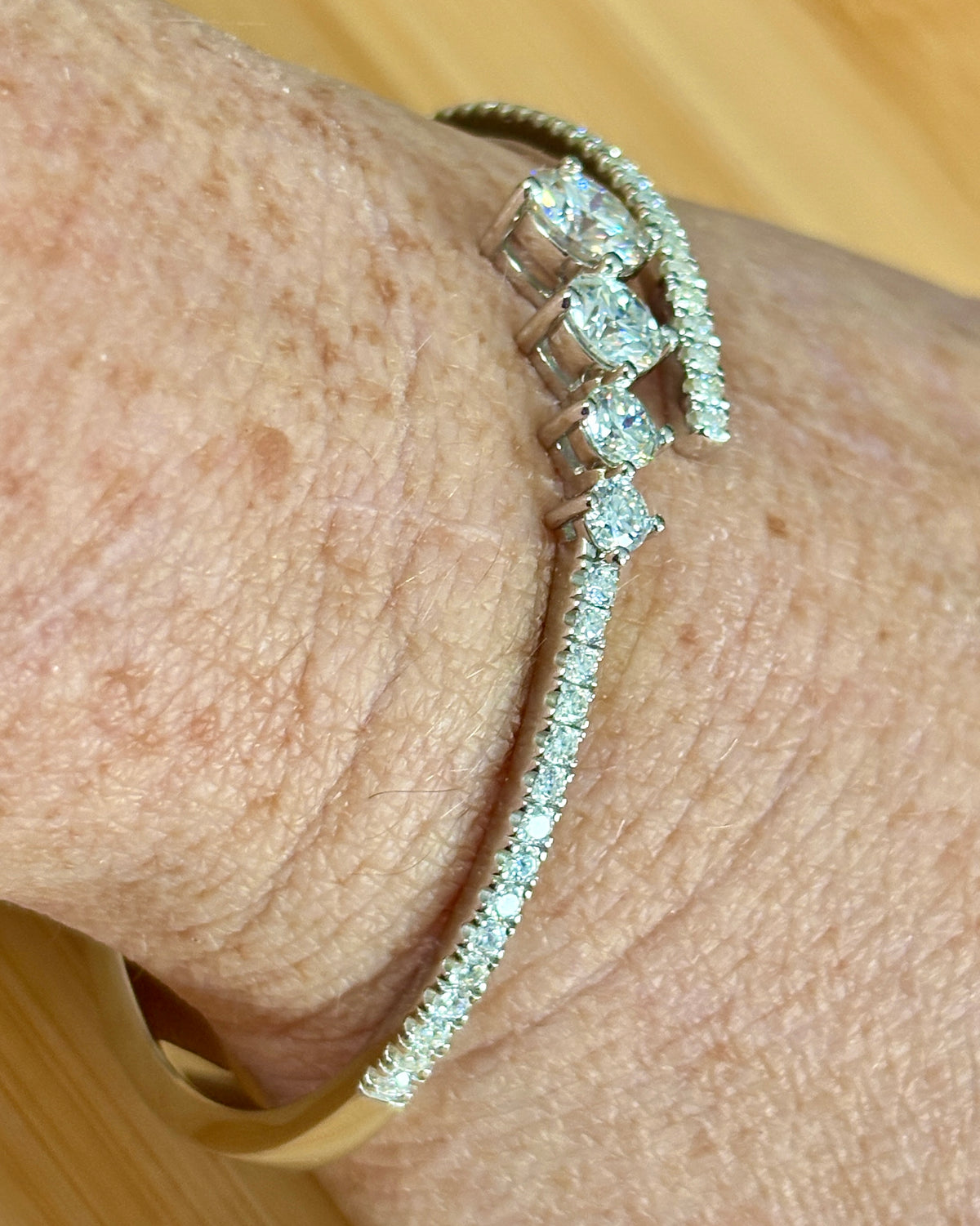 My EXCLUSIVE Moissanite and 935 Argentium silver bracelet! A gorgeous 5.79cttw designer bypass bracelet in *genuine* 935 Argentium silver and 18k gold!