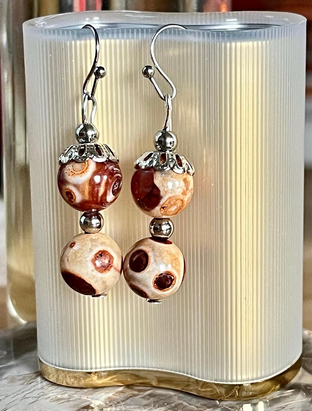 The “Pumpkin Spice Latte” fire agate bracelet joins the Holiday Collection lineup! It’s perfect for autumn, Halloween AND Thanksgiving!