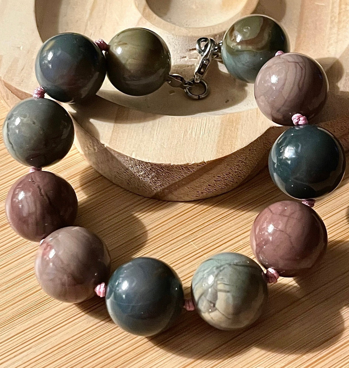 Alashan agate bracelet. Semiprecious 15mm Alashan agates, hand knotted with durable stainless steel components! Big, bold and beautiful!