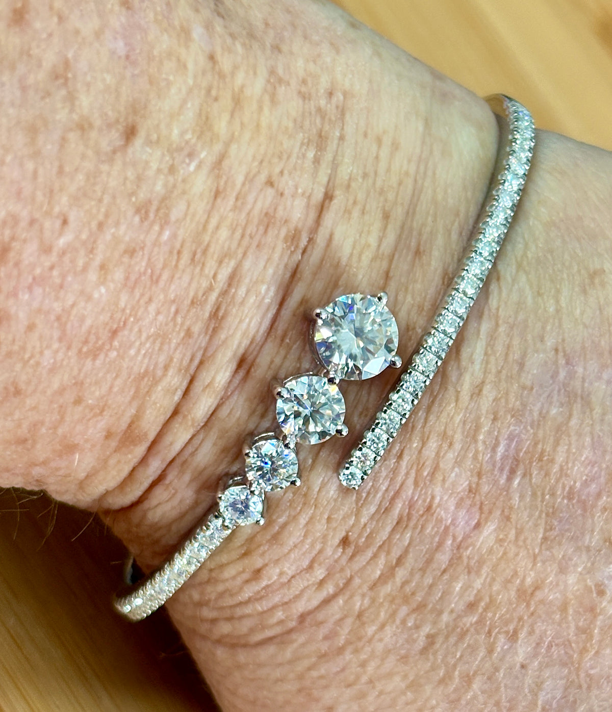 My EXCLUSIVE Moissanite and 935 Argentium silver bracelet! A gorgeous 5.79cttw designer bypass bracelet in *genuine* 935 Argentium silver and 18k gold!