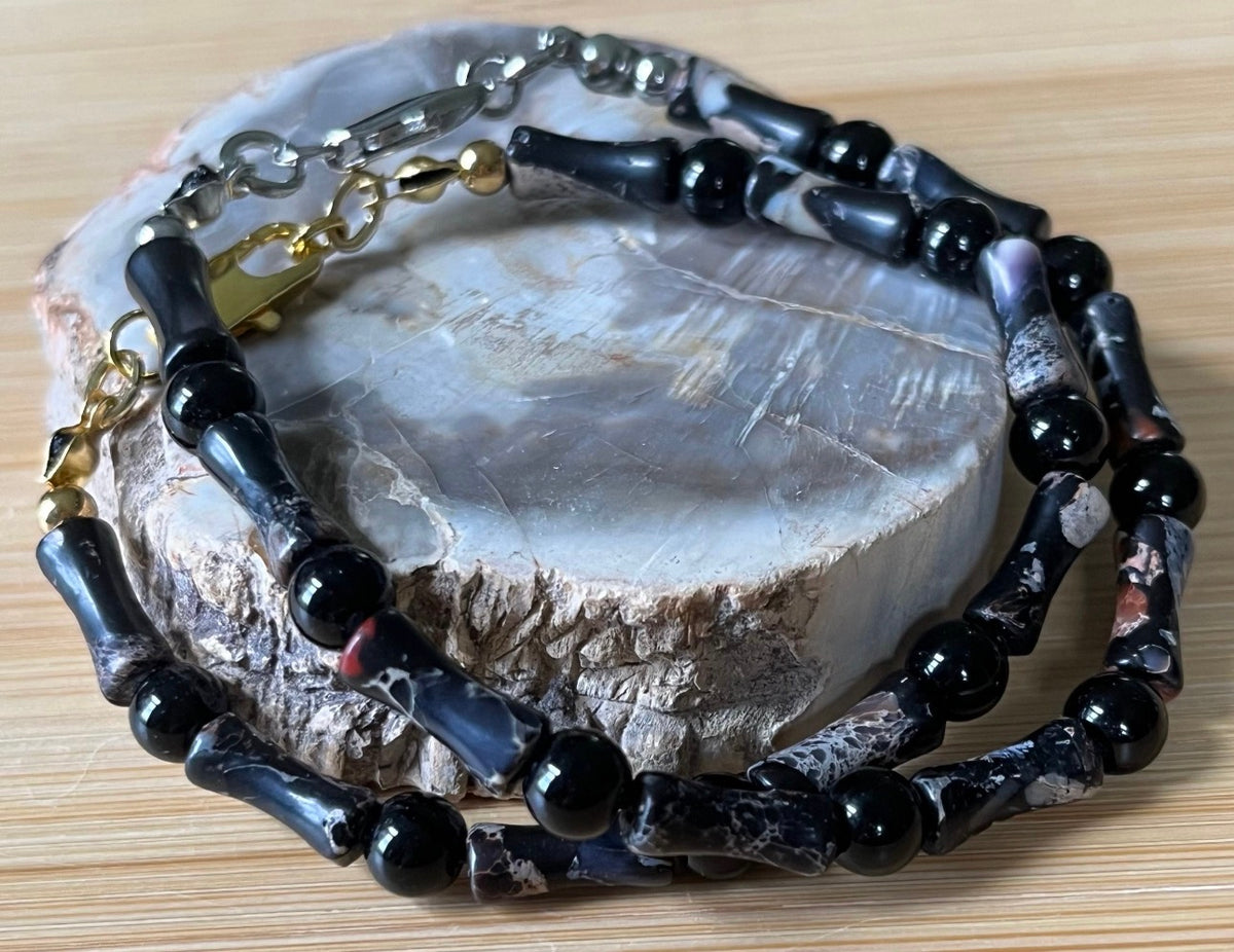 Sea sediment jasper and black onyx bracelet. The “Sticks & Stones” bracelet with your choice of golden or silvery stainless steel!