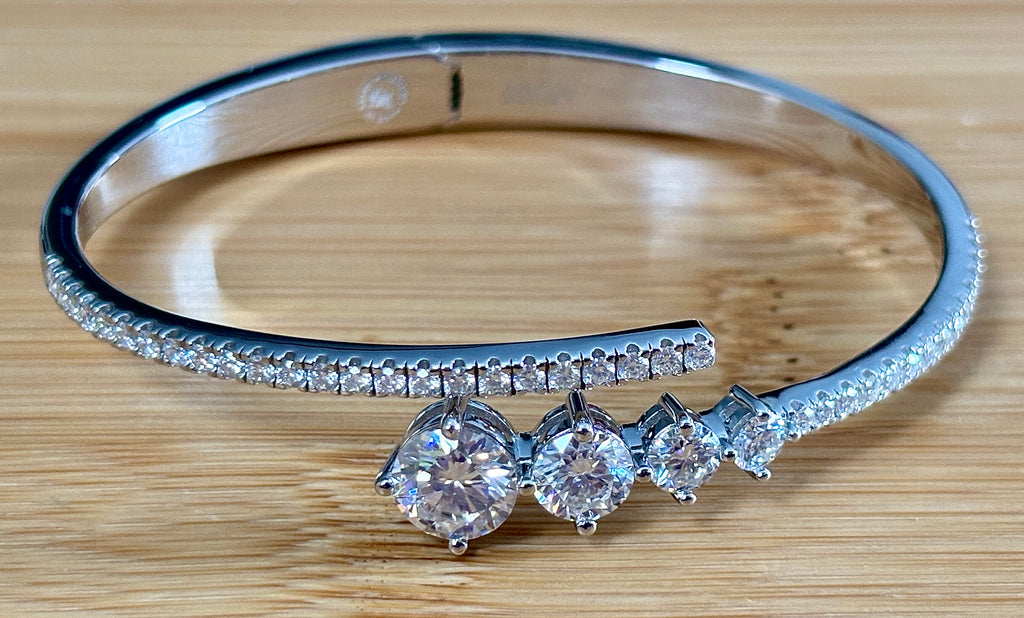 My EXCLUSIVE Moissanite and 935 Argentium silver bracelet! A gorgeous 5.79cttw designer bypass bracelet in *genuine* 935 Argentium silver and 18k gold!