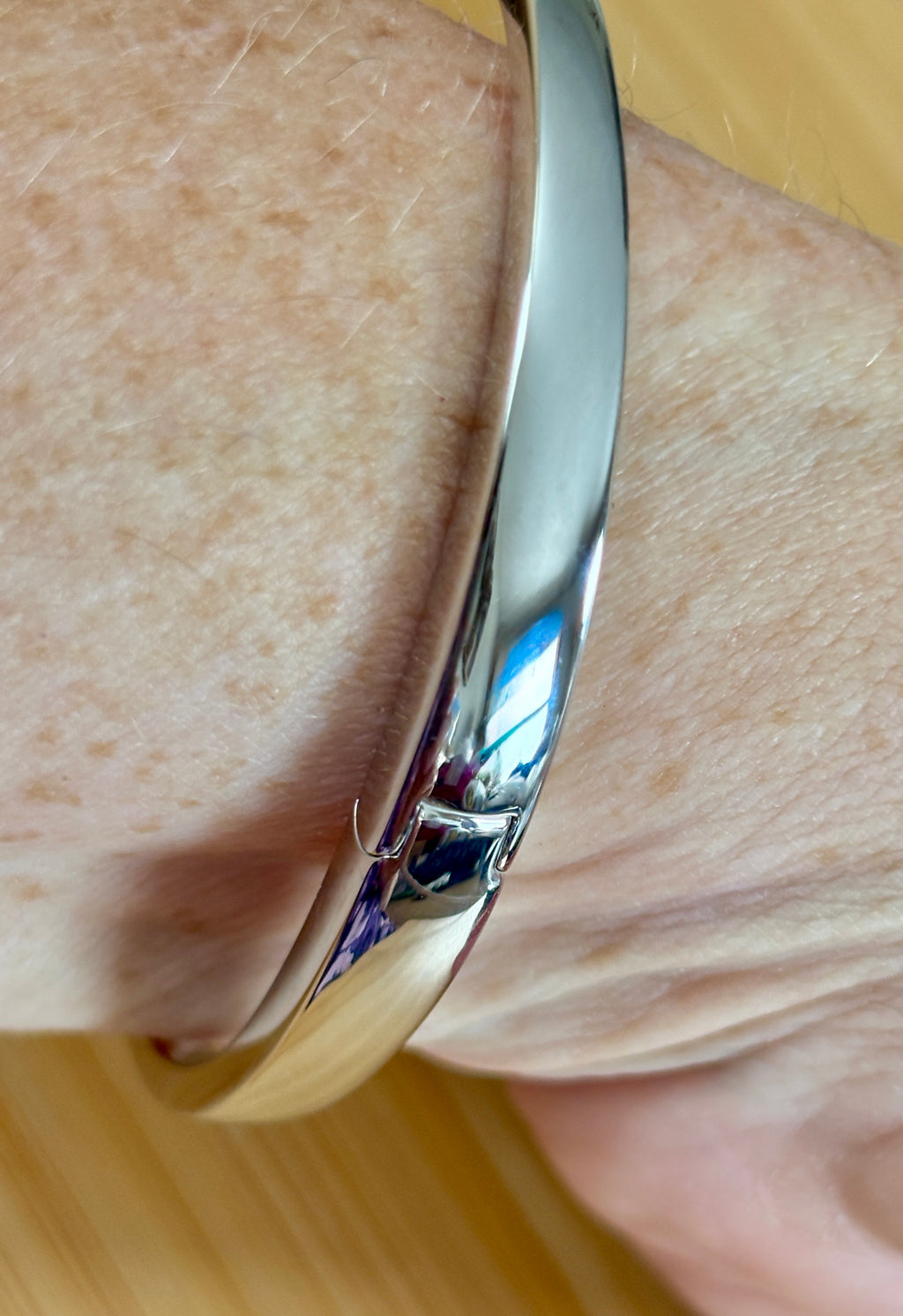 My EXCLUSIVE Moissanite and 935 Argentium silver bracelet! A gorgeous 5.79cttw designer bypass bracelet in *genuine* 935 Argentium silver and 18k gold!