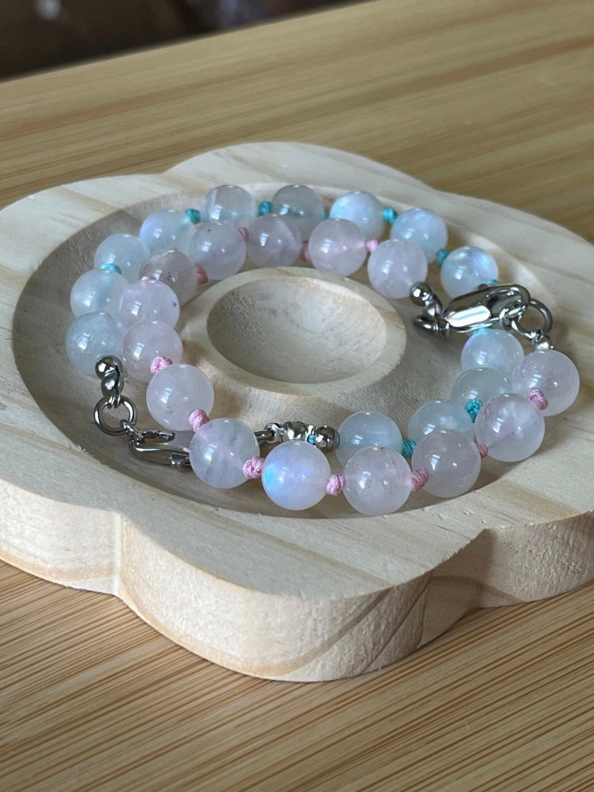 Rainbow moonstone bracelet, hand knotted with high-quality 8-9mm beads!